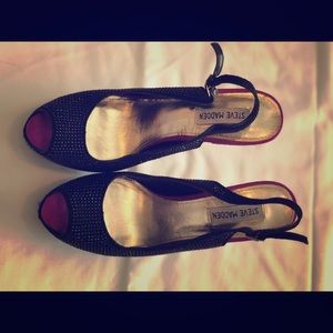 Steve Madden shoe